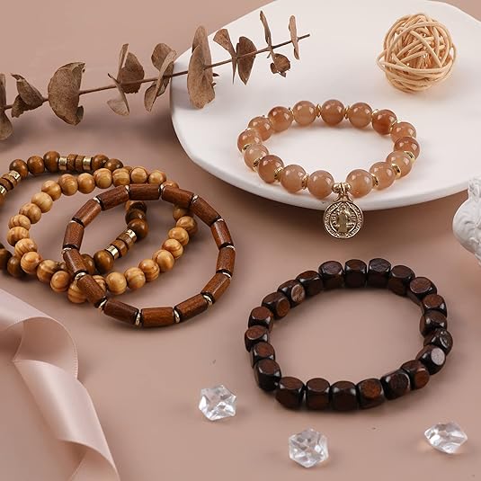 Bohemian Natural Stone Beaded Bracelets for Women Men Stackable Stretch Beads Bracelet Set with Charm and Tassel Multilayered Elastic Gemstone Bracelets Summer Beach Boho Jewelry Gift for Women