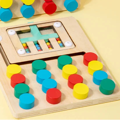 Four color walking double-sided game chess, children's logical thinking training, Montessori early education puzzle toys for you (Copy)