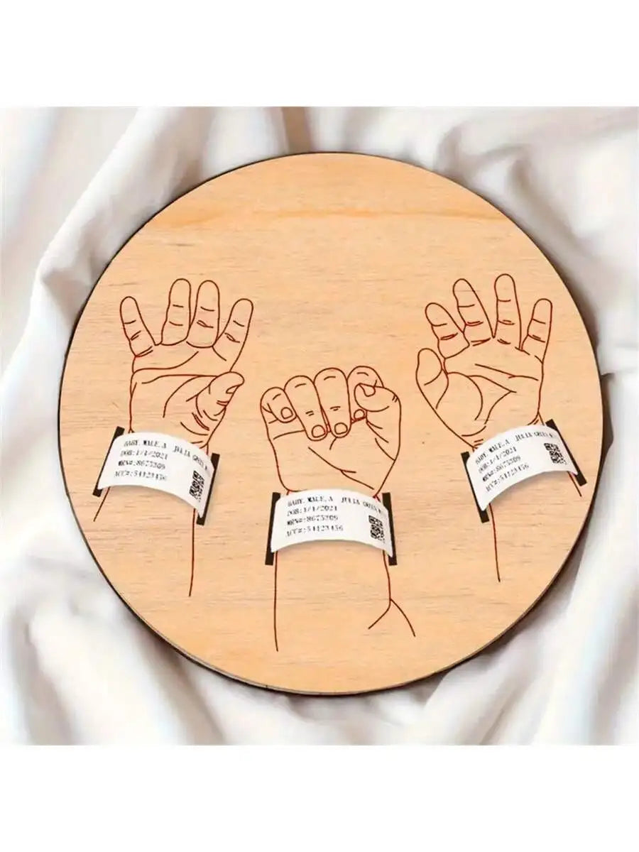Newborn Baby Announcement Sign, Wooden Engraved Baby Birth Hospital Bracelet Holder Hello World Newborn Announcement Board Welcome Baby Shower Decor
