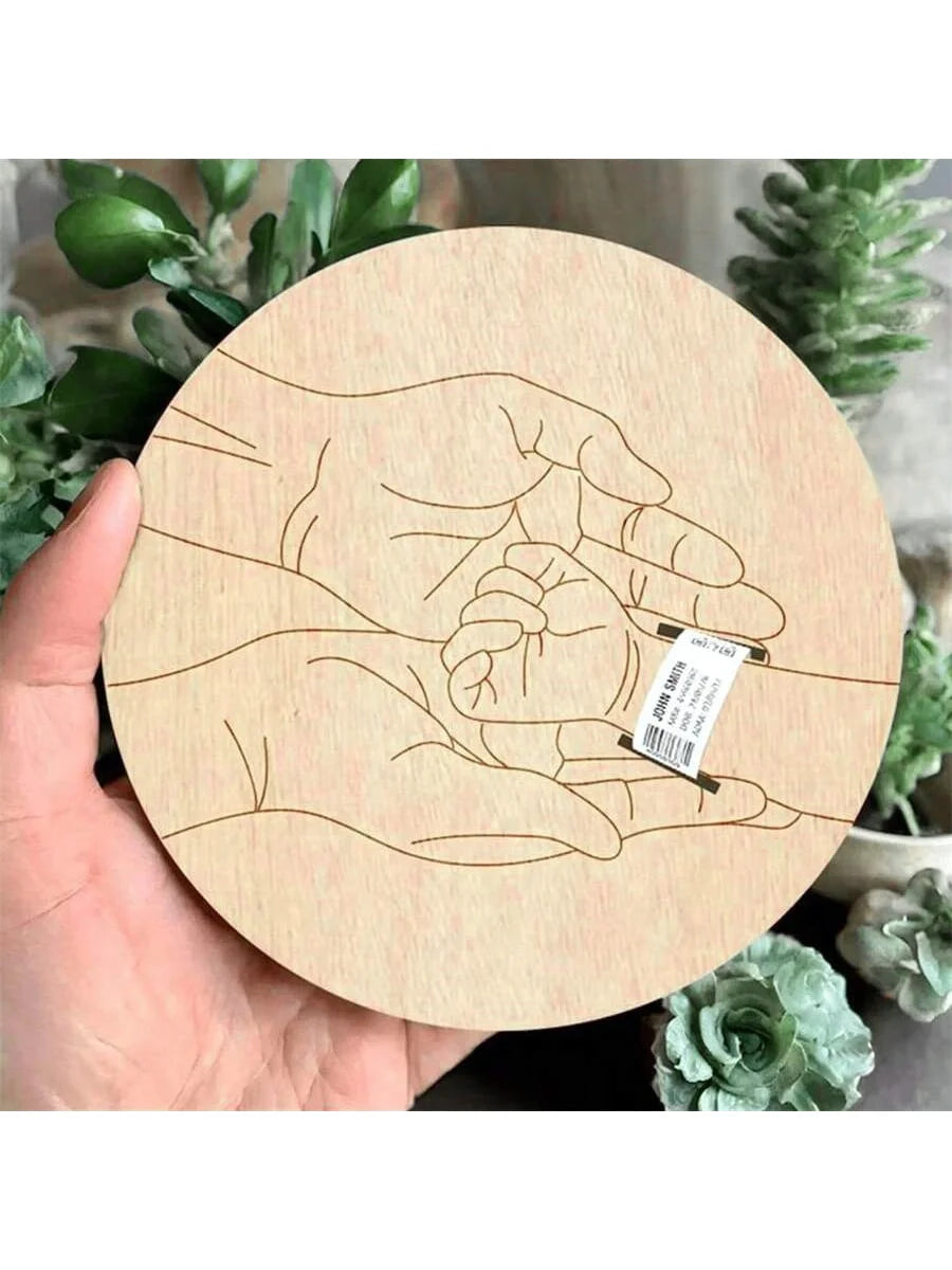 Newborn Baby Announcement Sign, Wooden Engraved Baby Birth Hospital Bracelet Holder Hello World Newborn Announcement Board Welcome Baby Shower Decor