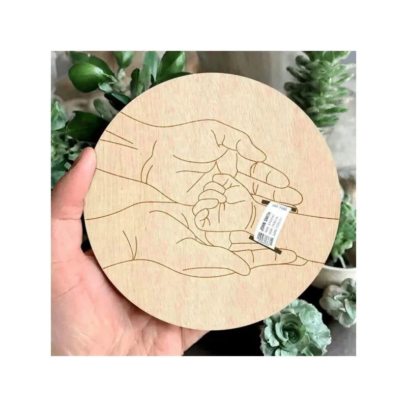Newborn Baby Announcement Sign, Wooden Engraved Baby Birth Hospital Bracelet Holder Hello World Newborn Announcement Board Welcome Baby Shower Decor